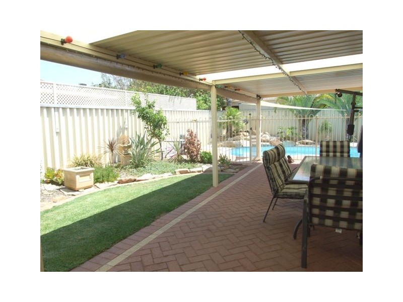 154 Kinross Drive, Kinross WA 6028