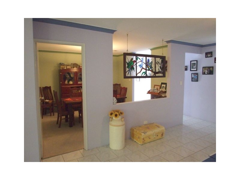 11 Theydon Grove, Two Rocks WA 6037