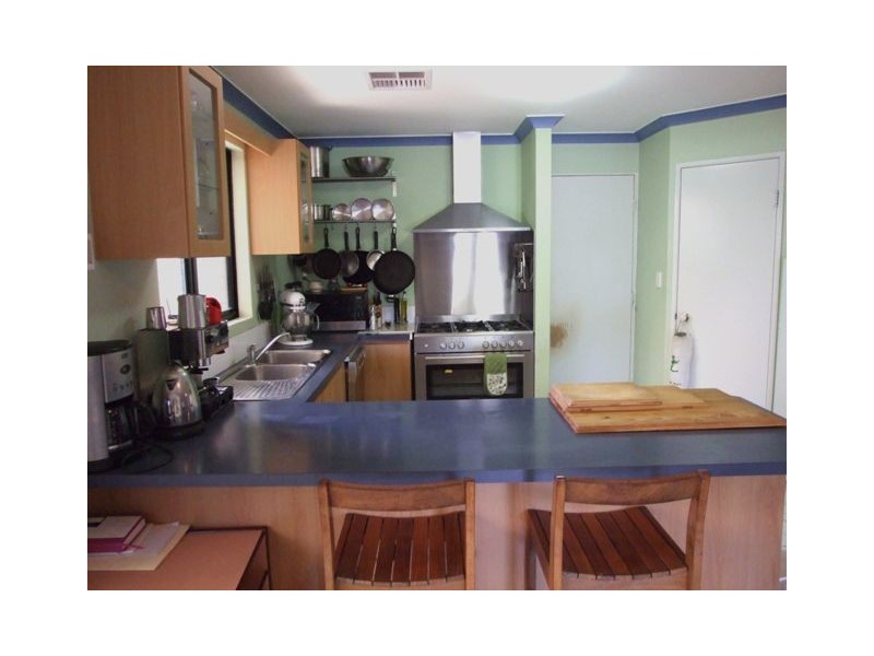 11 Theydon Grove, Two Rocks WA 6037