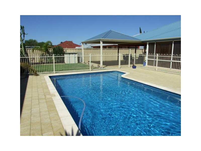 27 Silverton Avenue, Butler WA 6036