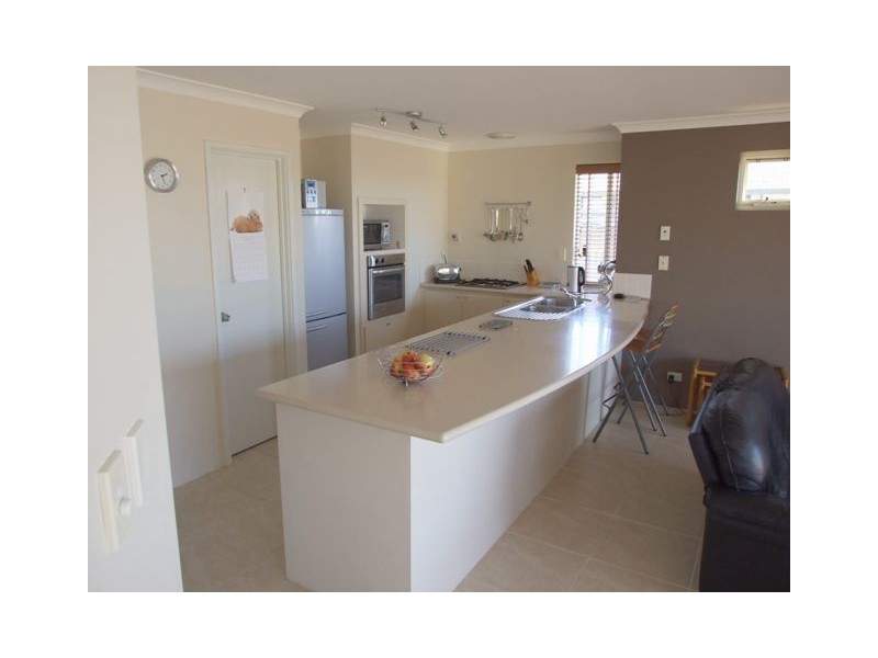 27 Silverton Avenue, Butler WA 6036