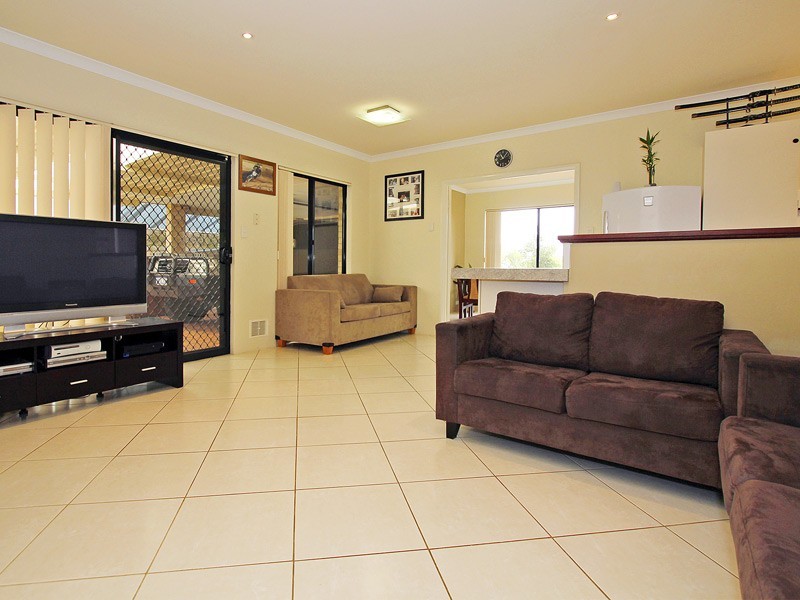 11 Nambucca Road, Merriwa WA 6030