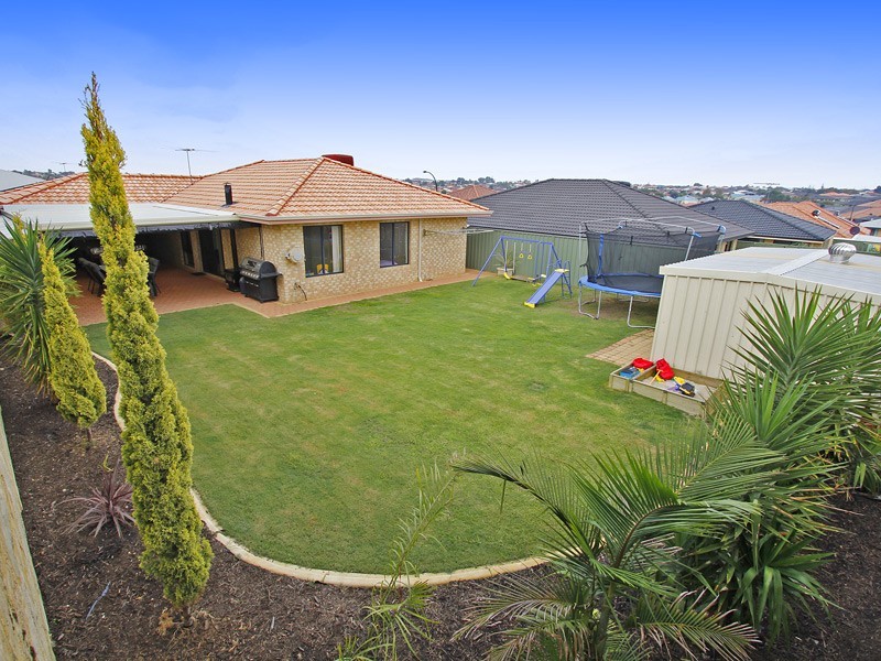 11 Nambucca Road, Merriwa WA 6030