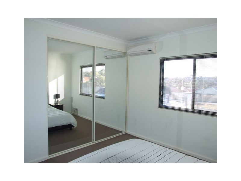 27/1 Sunlander Drive, Currambine WA 6028