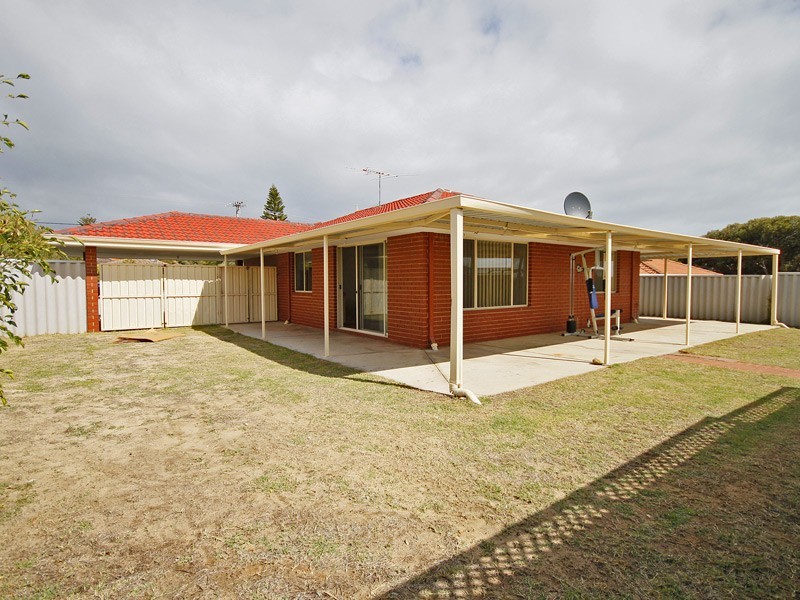 70  Tapping Way, Quinns Rocks WA 6030