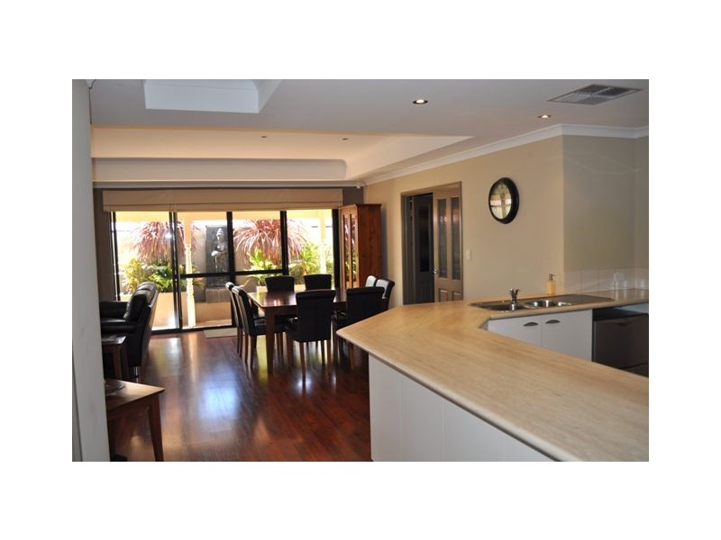 4 Maroubra Way, Clarkson WA 6030