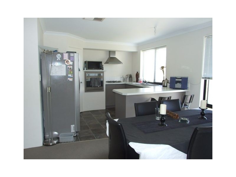 17 Lakewood Terrace, Clarkson WA 6030