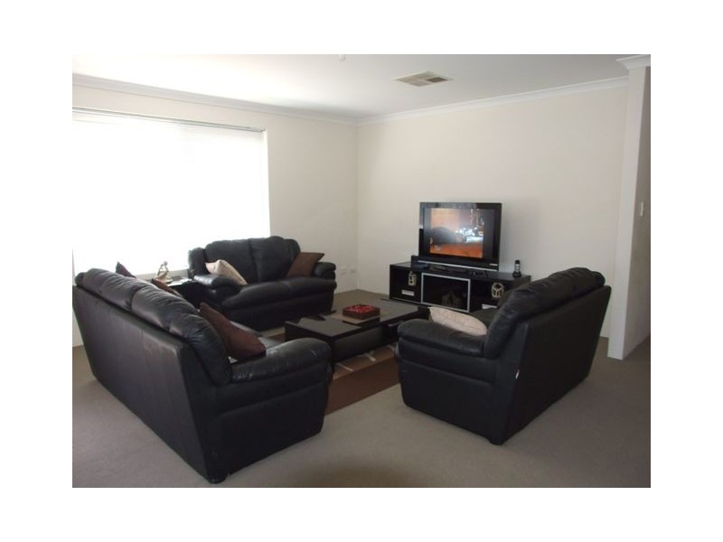 17 Lakewood Terrace, Clarkson WA 6030
