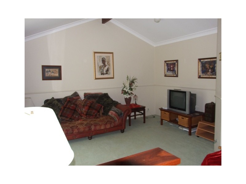 2 Newell Cove, Joondalup WA 6027