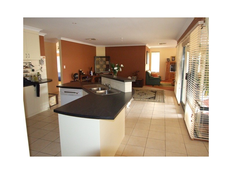29 Camborne Parkway, Butler WA 6036
