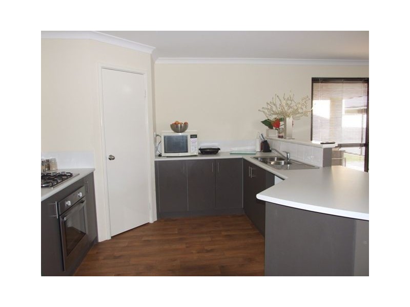 19 Elmhurst Drive, Clarkson WA 6030