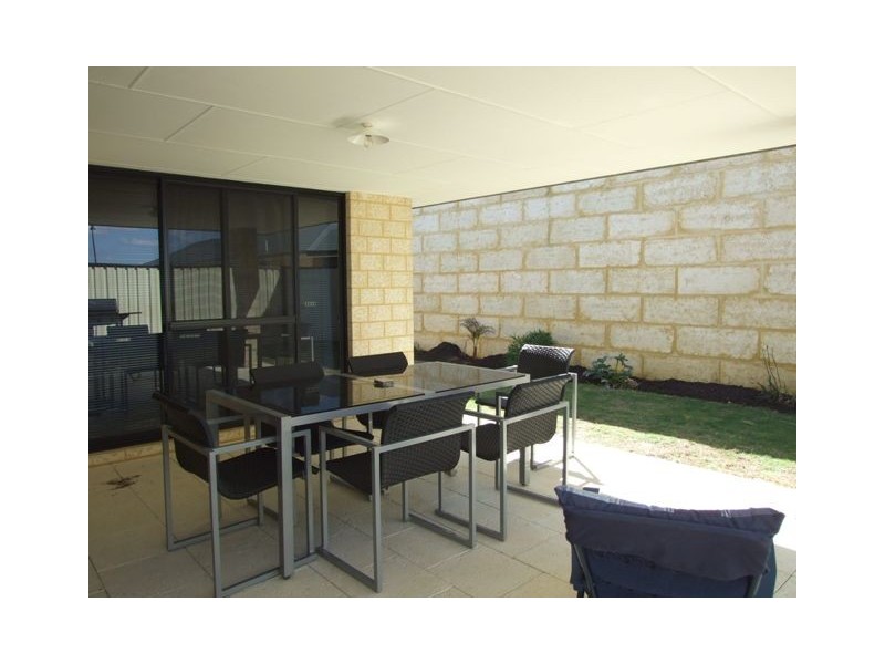 19 Elmhurst Drive, Clarkson WA 6030