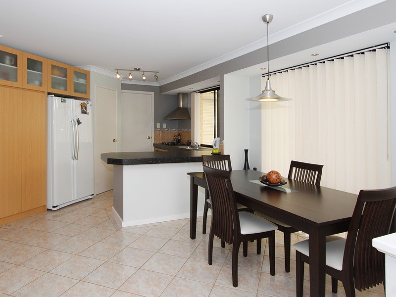 19  Covington Promenade, Butler WA 6036