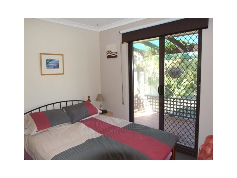 4 Redruth Court, Yanchep WA 6035