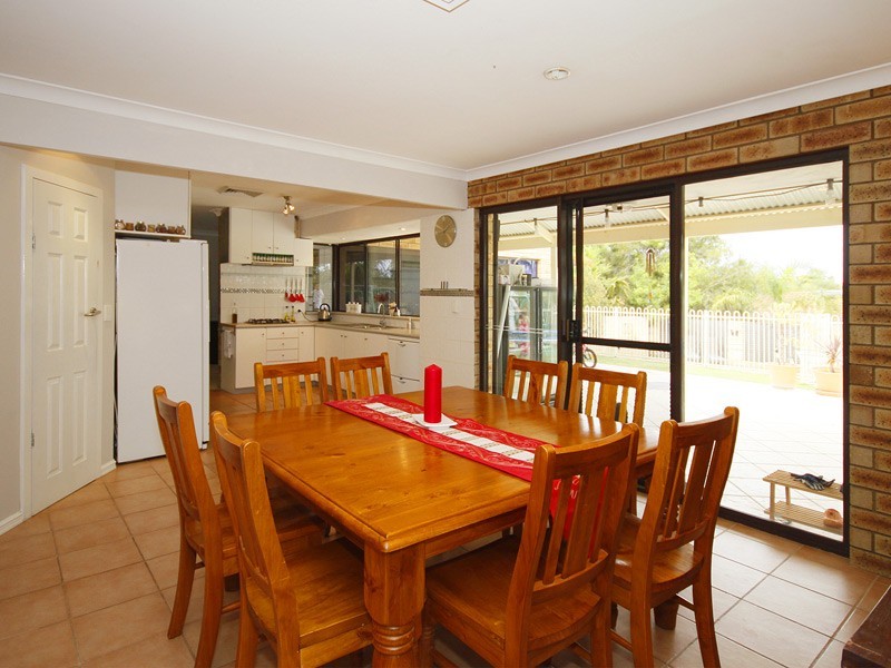 15 Linear Avenue, Mullaloo WA 6027