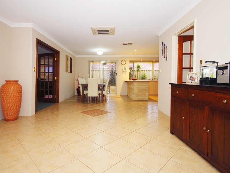 10 Horsley Green, Butler WA 6036