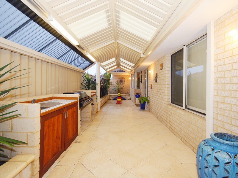 10 Horsley Green, Butler WA 6036