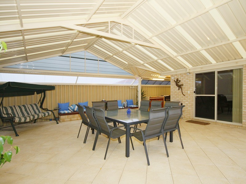 10 Horsley Green, Butler WA 6036