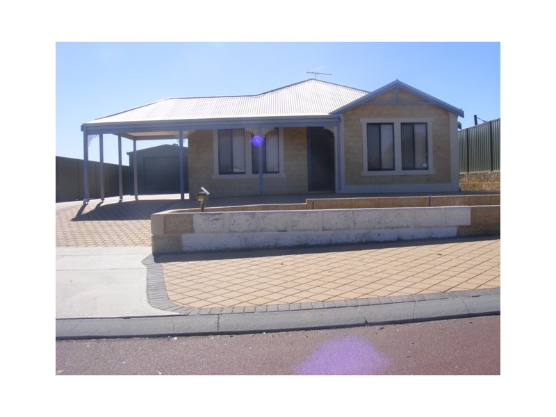 25 Adelong Circuit, Merriwa WA 6030