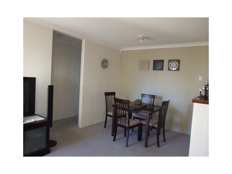 25 Adelong Circuit, Merriwa WA 6030