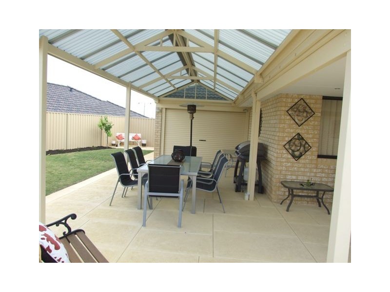 39 Moorlinch Street, Butler WA 6036