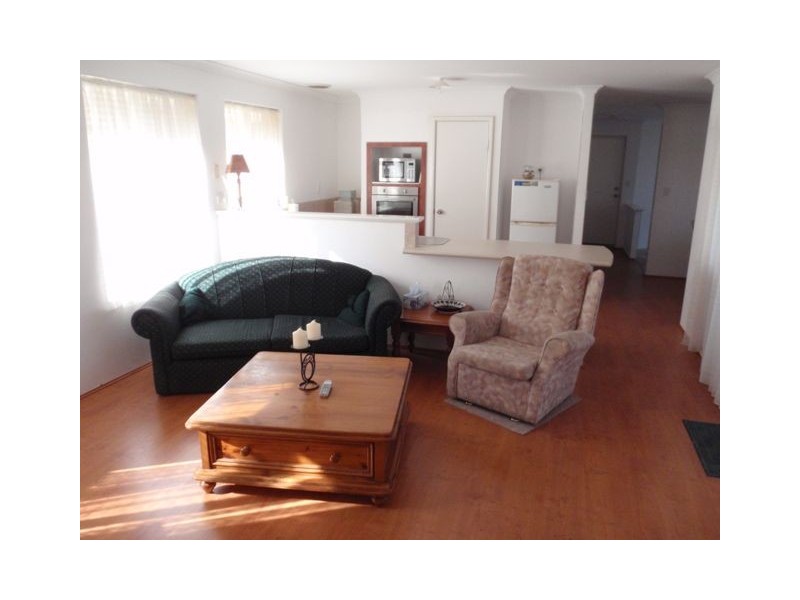 17  Homestead Drive, Clarkson WA 6030