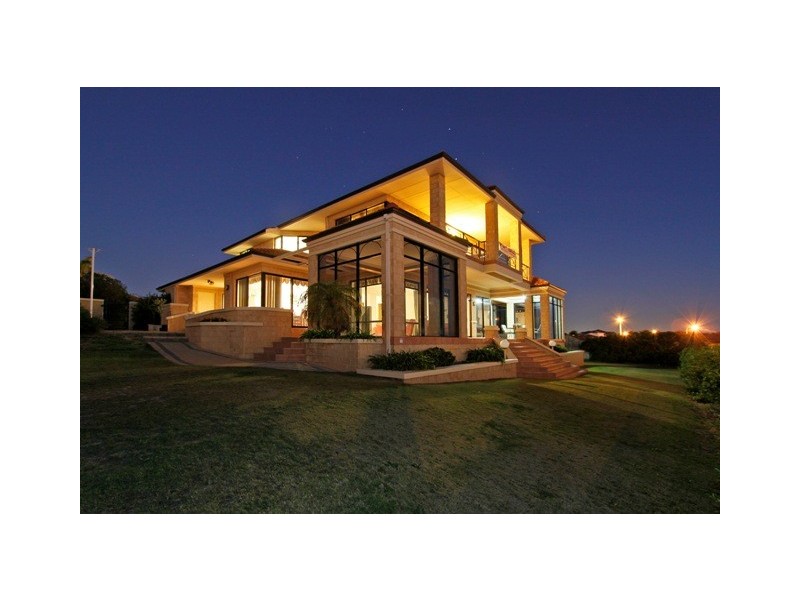 8 Topmast Place, Ocean Reef WA 6027