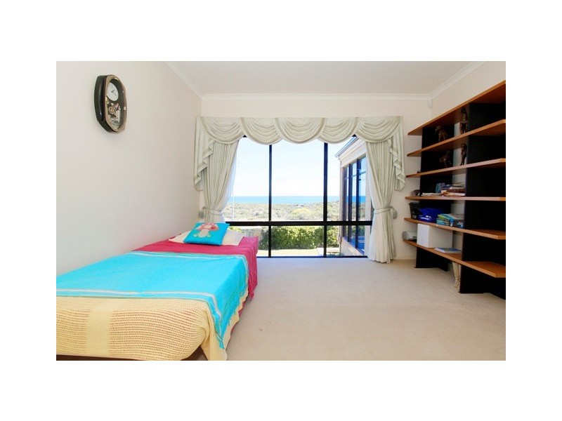 8 Topmast Place, Ocean Reef WA 6027