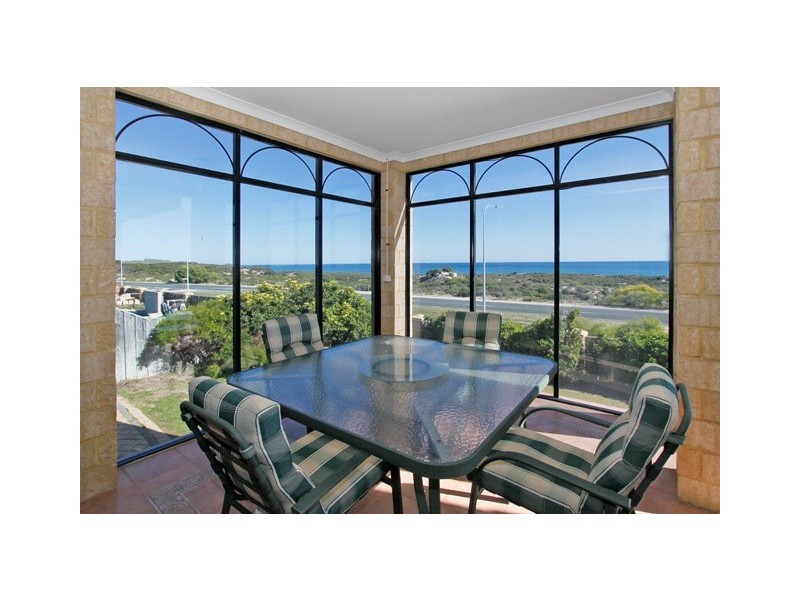 8 Topmast Place, Ocean Reef WA 6027