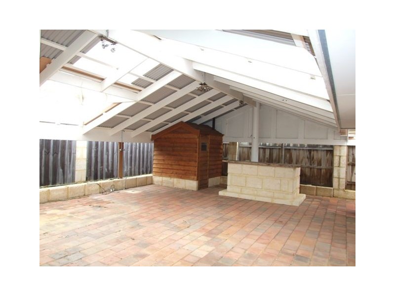 8  Lambasa Way, Mindarie WA 6030