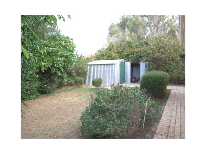 8 Salacia Court, Alexander Heights WA 6064