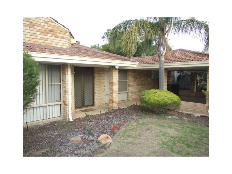 8 Salacia Court, Alexander Heights WA 6064