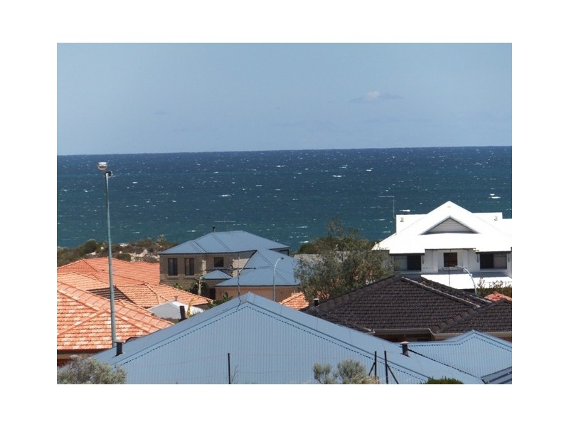 5 Bass Ch, Yanchep WA 6035