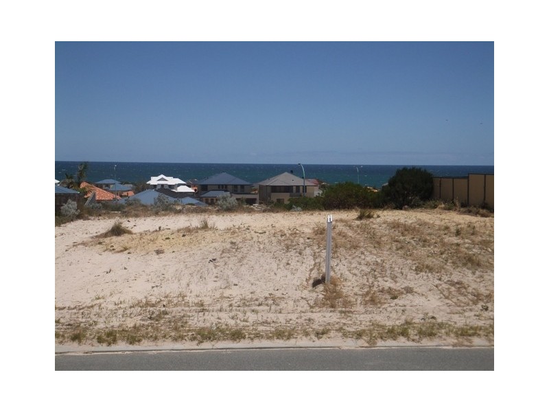 5 Bass Ch, Yanchep WA 6035