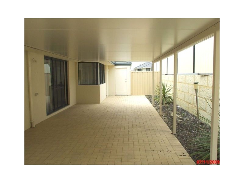 8 Rossiters Cove, Clarkson WA 6030