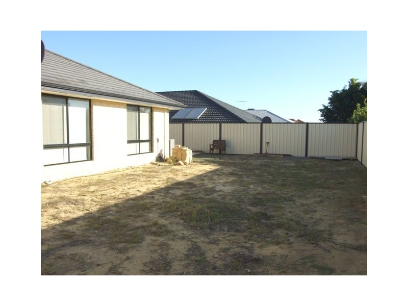 35 Liberty Drive, Clarkson WA 6030