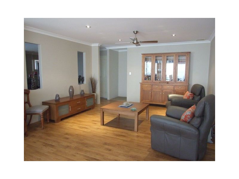 36 Belleville Gardens, Clarkson WA 6030