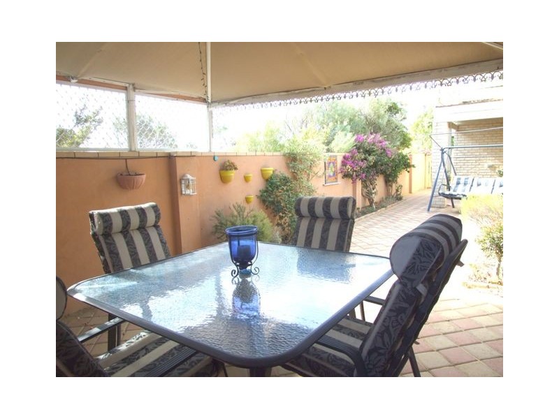 19 Beaumarks Circuit, Mindarie WA 6030