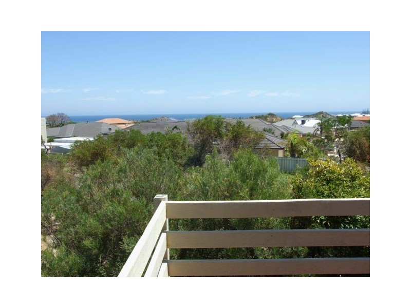 19 Beaumarks Circuit, Mindarie WA 6030