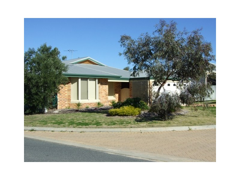 1 Badcoe Alley, Clarkson WA 6030