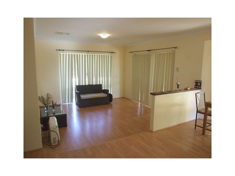 1 Badcoe Alley, Clarkson WA 6030