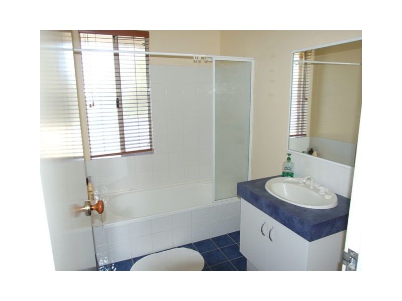 1 Badcoe Alley, Clarkson WA 6030