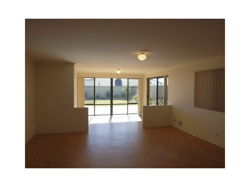 21 Upham Brace, Butler WA 6036