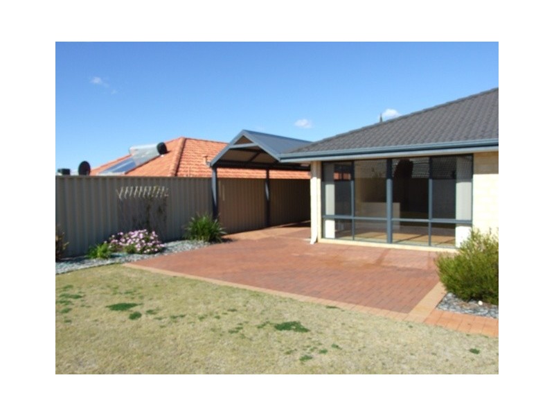 21 Upham Brace, Butler WA 6036