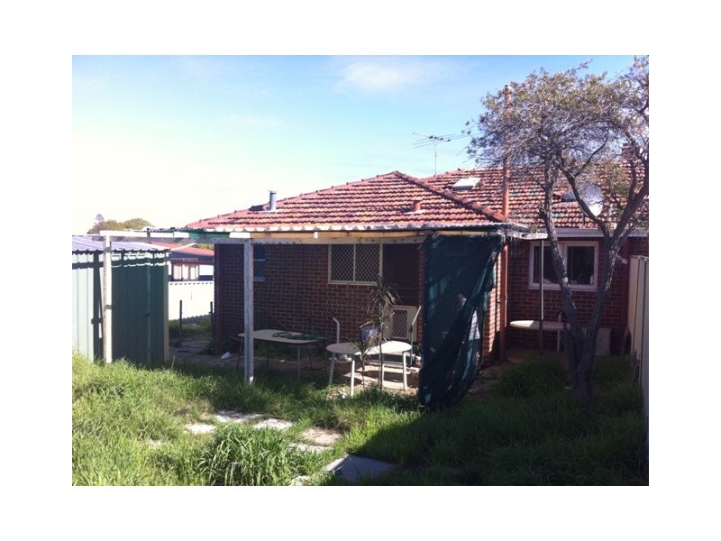 4B Albourne Way, Balga WA 6061