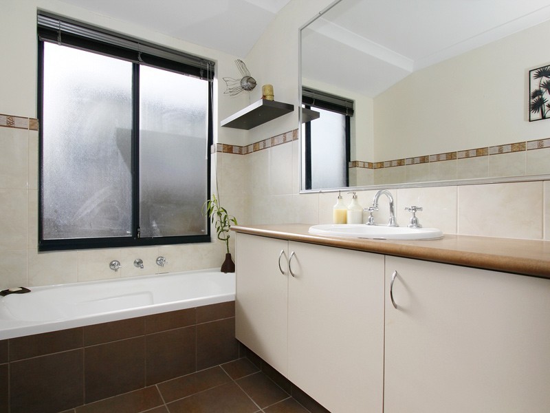 23 Meringa Crescent, Quinns Rocks WA 6030
