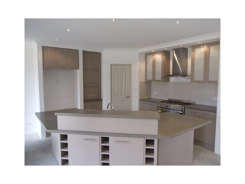 3  Jaeger Bend, Tapping WA 6065