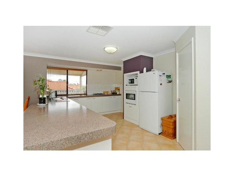 23 Kilmarnock Loop, Kinross WA 6028