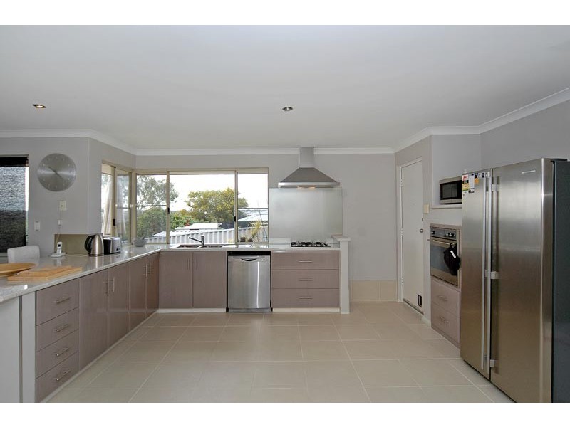 15  Renshaw Boulevard, Clarkson WA 6030