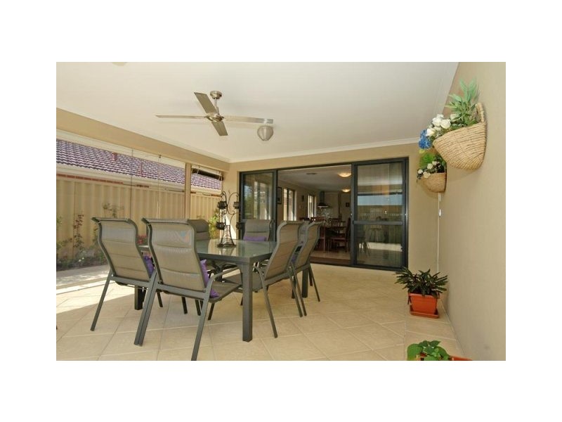 41 Barmouth Loop, Butler WA 6036